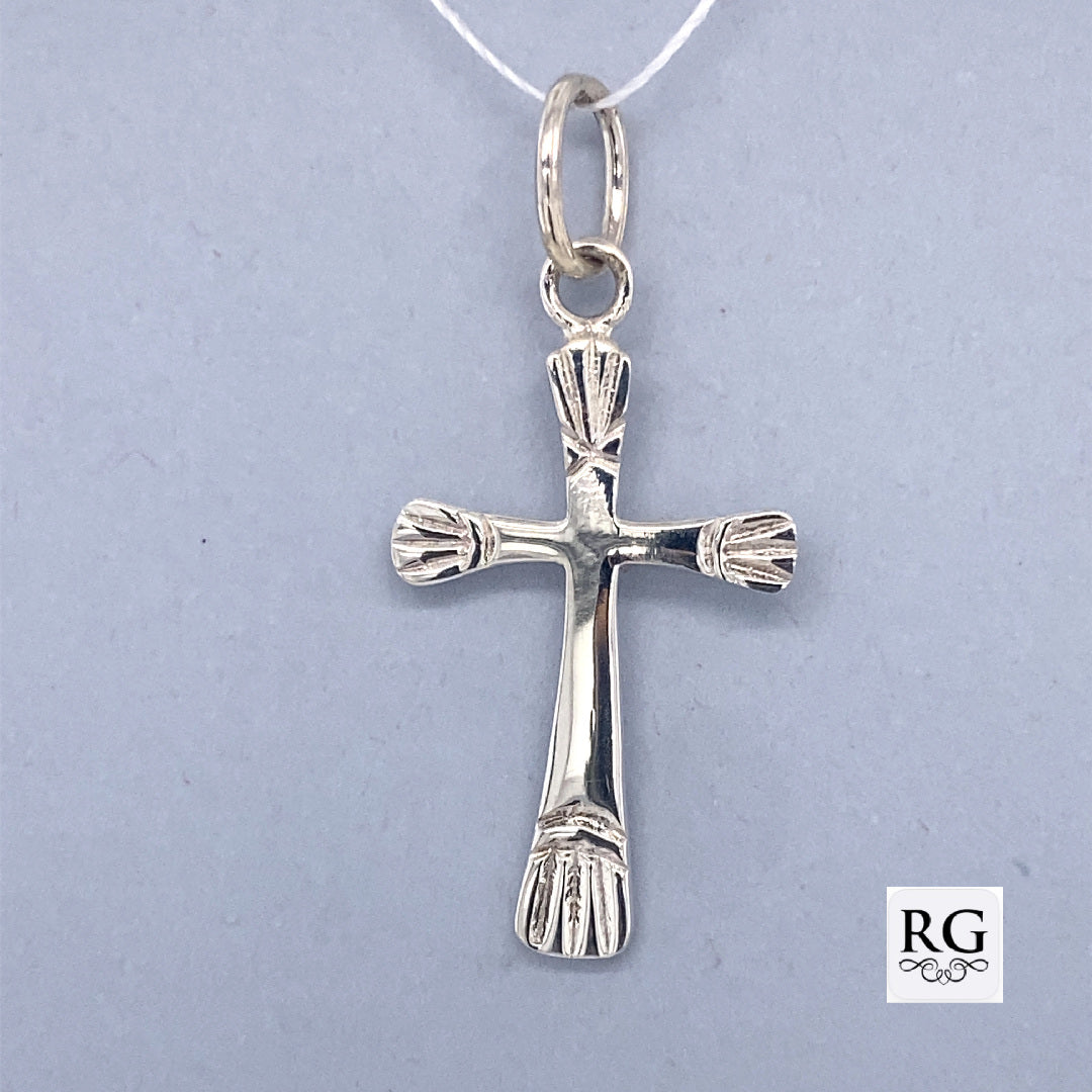 SILVER LINES ON ENDS FLAT CROSS
