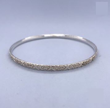 SILVER FLOWERS COMFI-FIT BANGLE