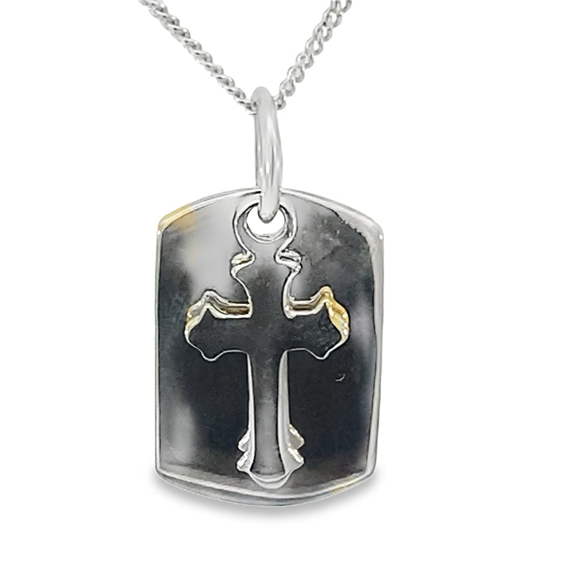 SILVER PLAIN SCALLOP CROSS ON RECTANGLE DISC PENDANT